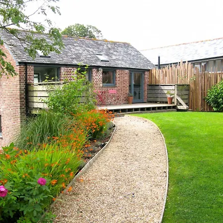 The Red Barn At Venn Farm - Gorgeous Upside-down Barn On Smallholding Near Cornish Surf Beaches Holiday home *