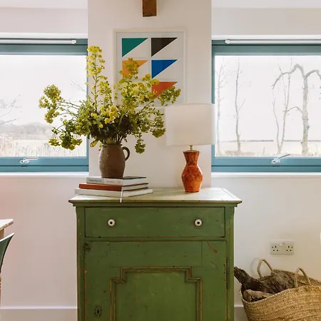 The Red Barn At Venn Farm - Gorgeous Upside-down Barn On Smallholding Near Cornish Surf Beaches Holiday home Bude